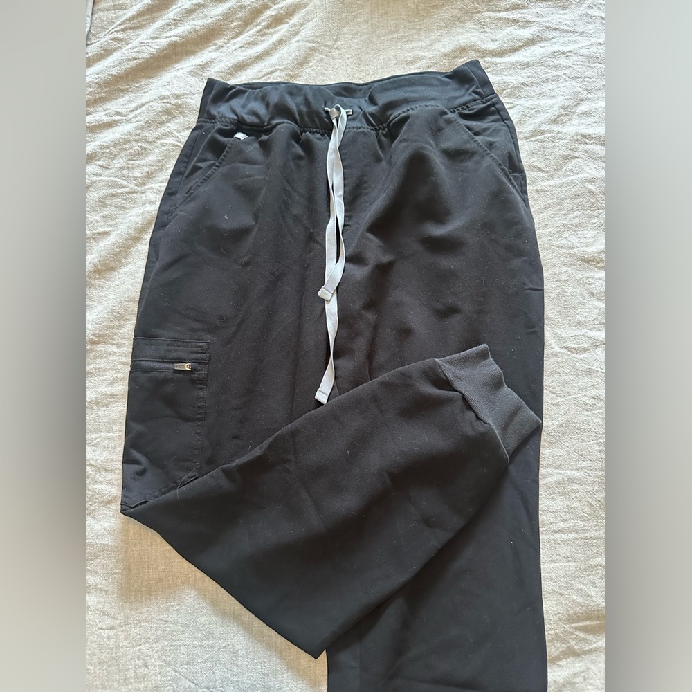 Figs black Zamora high waisted black scrub bottoms